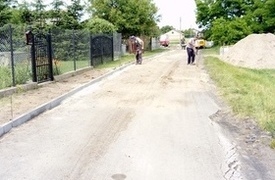 Przebudowa drogi wewnętrznej w Kłotnie