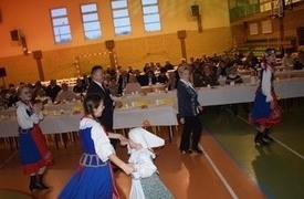 Wiecz&oacute;r dla Ludzi Złotej Jesieni