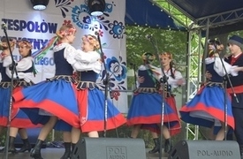 IV Festiwalu Zespoł&oacute;w Folklorystycznych im. Tadeusza Zielińskiego
