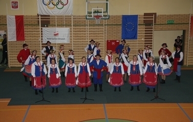 230