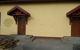 51