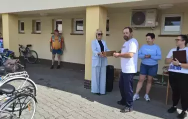 da933152-c488-4e30-ac9d-0749d40df95e