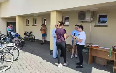 c4c18046-7063-432b-92c9-84e89030fa49