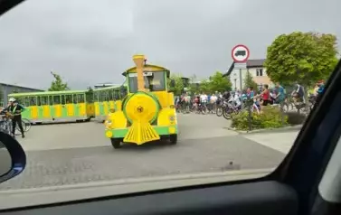 a6c9ea02-36a6-4166-a7b7-c1c2389d42c4