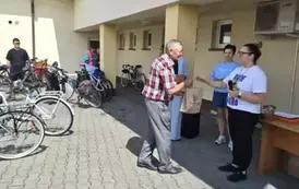 1abc763e-f041-49e5-a321-a6de31919ee8